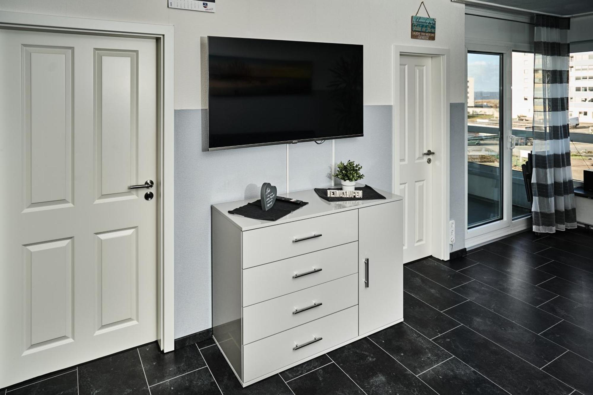 Frische Brise Ferienwohnung Mit Meerblick Куксхафен Экстерьер фото